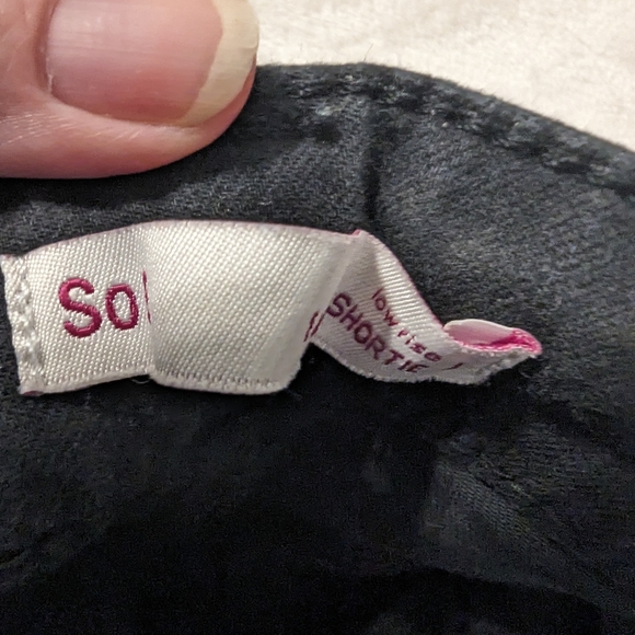 🌟3 for $15 SO Women's Shorts - Picture 7 of 14
